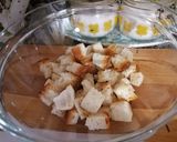 A picture of step 3 of Crunchy Tuna Panzanella.