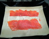 Foto del paso 2 de la receta: Rollo de salmón ahumado