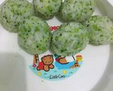 Foto langkah ke 2 dari resep Bola2 Nasi isi Keju.