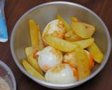 Foto langkah ke 1 dari resep Gulai Kentang Telur.