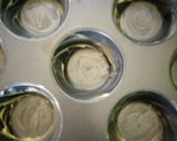 A picture of step 3 of Red velvet cupcakes.