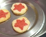 A picture of step 9 of Vanilla heart cookies.