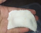 Foto langkah ke 3 dari resep 31. Cireng isi ayam suwir pedas.