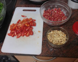 Foto del paso 8 de la receta: Ensalada de rúcula con queso frito, pera en almíbar y vinagreta de orégano
