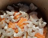 A picture of step 3 of Almu's fish soup.