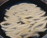 Foto langkah ke 5 dari resep Kue Telur Gabus.