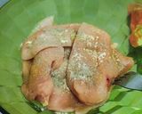 Foto langkah ke 2 dari resep Chicken Katsu.