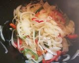 Foto del paso 2 de la receta: Carne a la olla (bien mendocino)