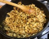 Une image de l'étape 14 de Farfalles bicolores, tomate rose et sauce à l'indienne.