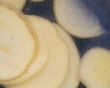 A picture of step 1 of Easy Potatoes.