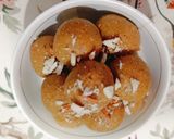 A picture of step 7 of Sattu Ladoo.
