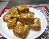 A picture of step 5 of Chana flour burfi.