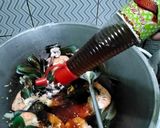Foto langkah ke 3 dari resep Seafood Campur Bumbu Singapur.