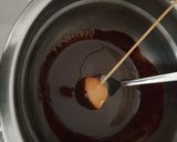 Foto langkah ke 3 dari resep Bola-Bola Coklat Sprinkle.
