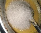 A picture of step 5 of Yellow Suji Halwa.