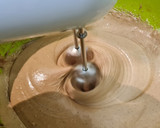 Foto del paso 5 de la receta: Bizcocho de mascarpone y chocolate