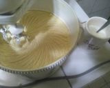 Foto langkah ke 1 dari resep Zebra Cake Resep Ibu Rahmah.