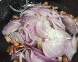 Foto del paso 2 de la receta: Pollo a la cerveza negra + papas con salsa provenzal