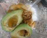 عکس مرحله 5 از دستور میلک شیک آووکادو