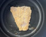 Foto del paso 2 de la receta: Librito de panga rebozada con pavo y queso en freidora de aire