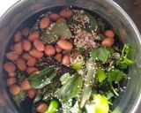 A picture of step 2 of Chana Masala.