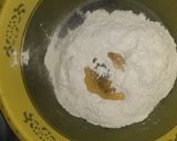 A picture of step 1 of Veg Mayo Frankie.