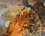 A picture of step 1 of Tandoori Besan Chilla.