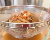 Rice seasoned with soy sauce and boiled with chicken and savory vegetables recipe step 9 photo