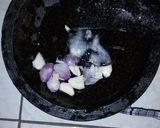 Foto langkah ke 2 dari resep Cilok kuah isi ayam suir.