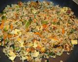 Foto del paso 2 de la receta Arroz integral frito con vegetales