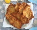 Foto del paso 7 de la receta: Milanesas de pollo con papas fritas 🍟