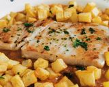 Foto del paso 3 de la receta: Filetes de Atún con sofrito de Tomate