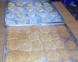A picture of step 5 of Cornflakes, Oat, Coconut and Groundnut cookies.