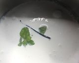 Foto del passaggio 3 della ricetta Crema di liquore alle fragole