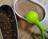 Foto langkah ke 2 dari resep Ice Cream with Cookie Crumble 🍪.