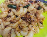 A picture of step 3 of Simple macaroni.