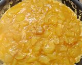Foto del paso 5 de la receta: Tortilla de patatas con fumet de gambón