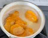 Foto langkah ke 1 dari resep Ubi Keju Aroma (Sweet Potato & Cheese Spring Rolls).