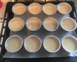 Foto del passaggio 3 della ricetta Muffin alla zucchina dolce, nocciole e cacao