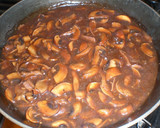 Foto del paso 5 de la receta: Falso solomillo en salsa de setas