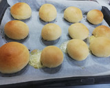 Foto del paso 9 de la receta: Panecillos rellenos de queso🧀