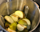 Foto del paso 1 de la receta: Natillas de turrón sobre compota de manzana en Mambo