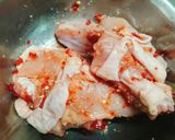 Hình bước làm 2 của món Ức gà nướng muối ớt