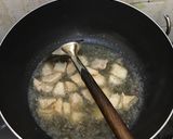 Foto langkah ke 3 dari resep Tumis Pedas Ikan Asin Cucut.