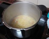 Foto del paso 4 de la receta: Calamares en salsa con papas cocidas