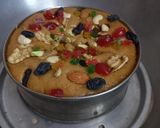 एगलेस फ्रूट प्लम केक ऑन गैस स्टोव (Eggless Fruit Plum Cake On Gas Stove ki recipe in hindi) रेसिपी चरण 12 फोटो