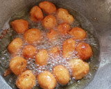 मीठे गुलगुले(meethe gulgule recipe in hindi) रेसिपी चरण 3 फोटो