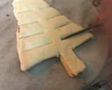 A picture of step 12 of Nutella Christmas Tree Bread.