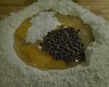 Foto del passaggio 2 della ricetta Crostata di pere e cioccolato