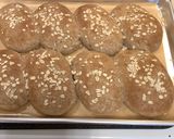 A picture of step 9 of Oatnut Sandwich Rolls.